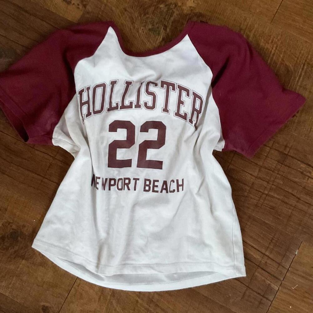 Hollister Newport Beach 22 Raglan Crop T-Shirt Size Medium - Picture 4 of 5